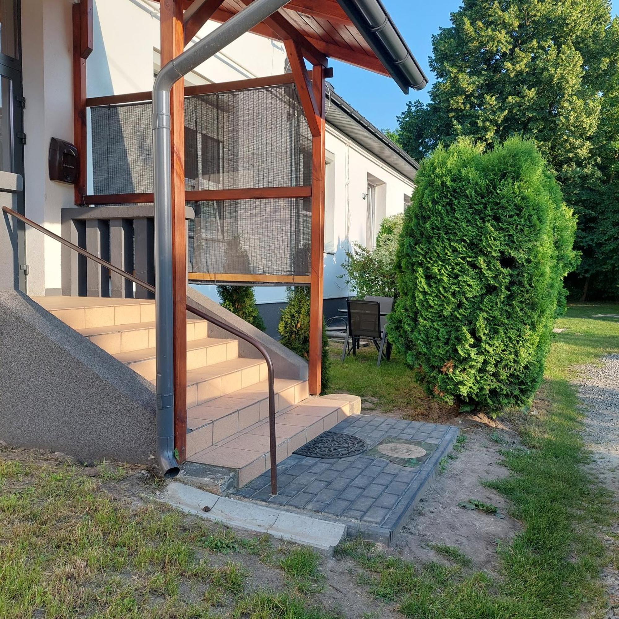 Apartament Zwierzyniec Na Roztoczu Екстер'єр фото